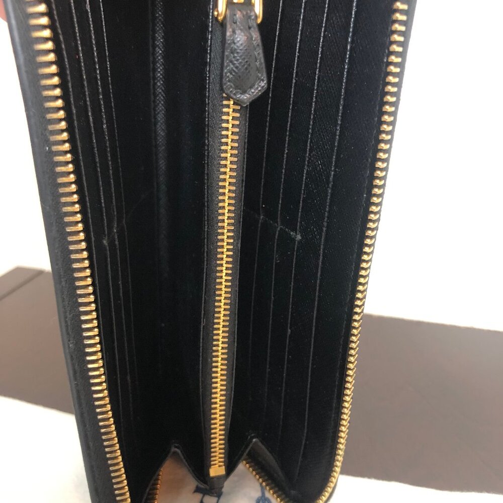 Prada Large Saffiano Leather Zip-Around Wallet RARE Monochrome - Picture 3 of 8